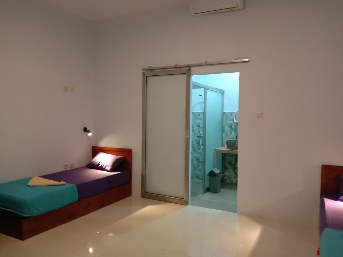 Kuta  Sentul Hostel מראה חיצוני תמונה