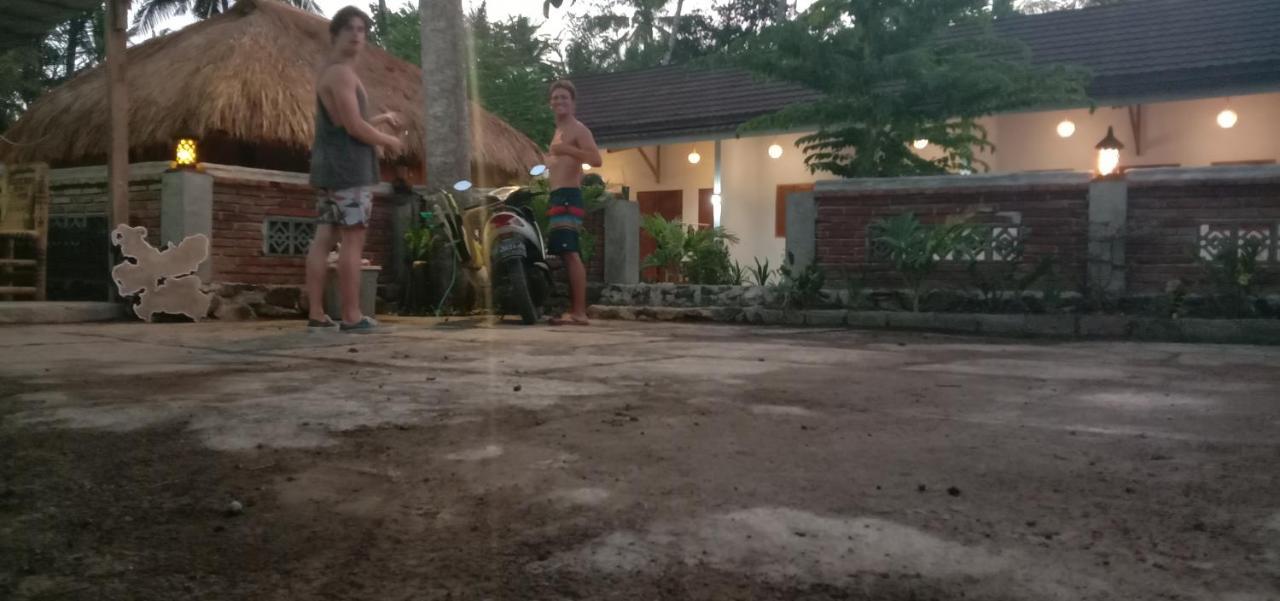 Kuta  Sentul Hostel מראה חיצוני תמונה
